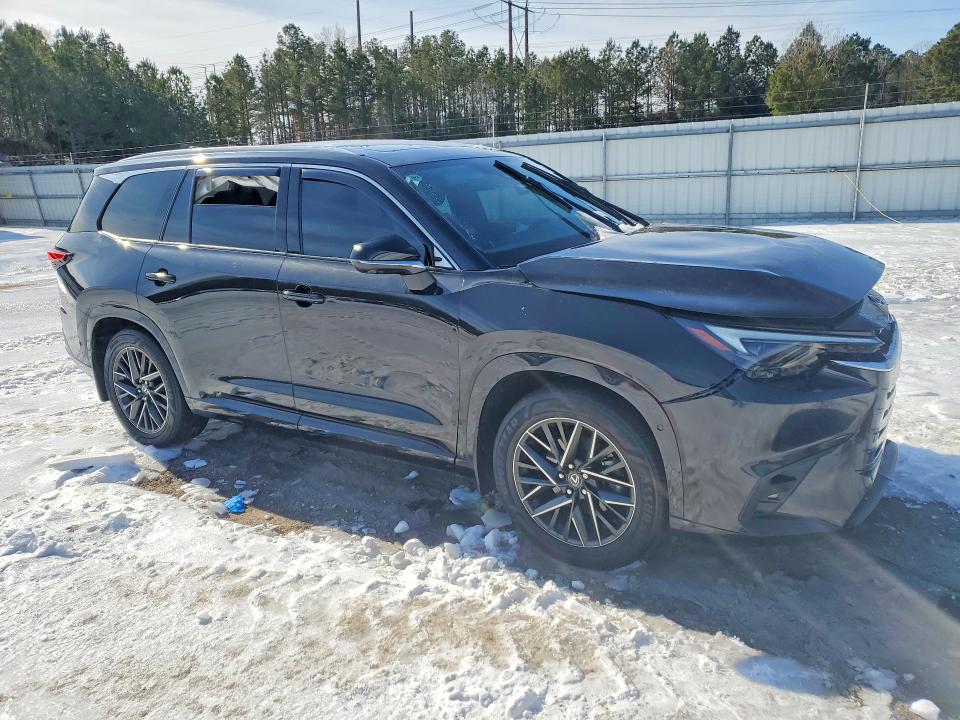 Photo 4 from auction – 2024 LEXUS TX with VIN 5TDAAAA64RS007103
