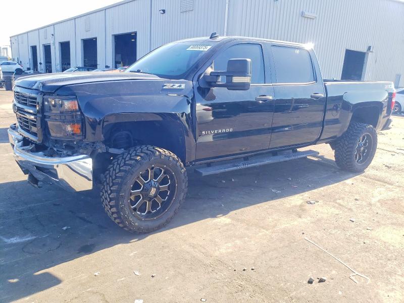 CHEVROLET SILVERADO 2014 with VIN 3GCUKREC3EG203227 - Photo from auction