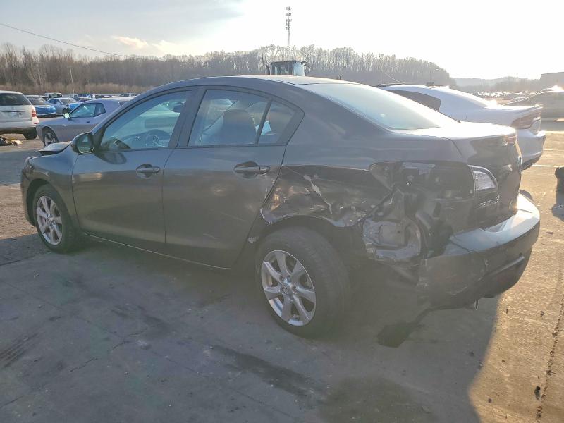 Photo 2 from auction – 2011 MAZDA 3 I with VIN JM1BL1VG3B1359562