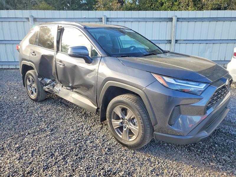 Photo 4 from auction – 2025 TOYOTA RAV4 with VIN 2T3W1RFV1SC363678
