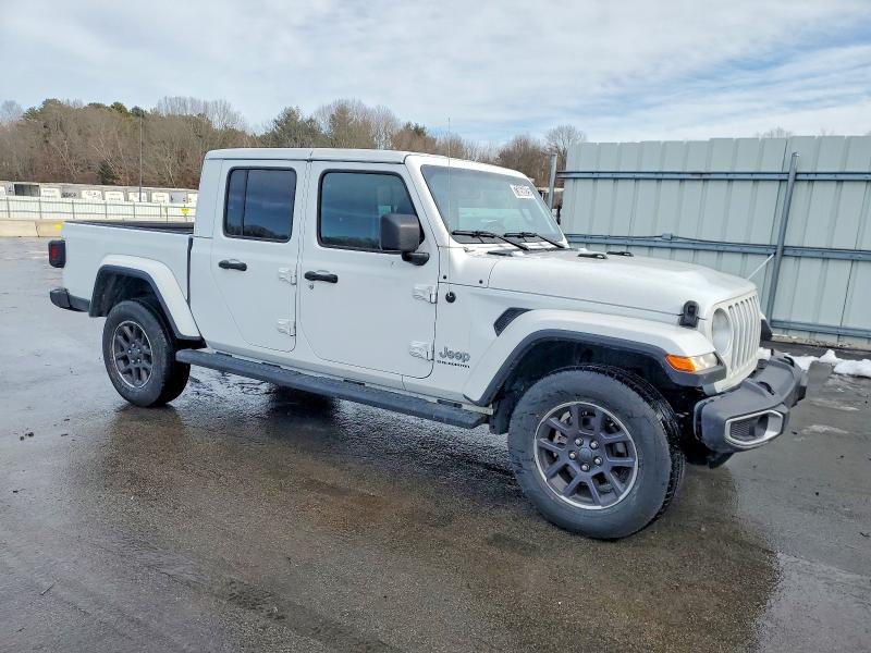 Photo 4 from auction – 2023 JEEP GLADIATOR with VIN 1C6HJTFG1PL533206