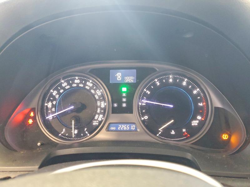Photo 9 from auction – 2006 LEXUS IS 350 with VIN JTHBE262062002096