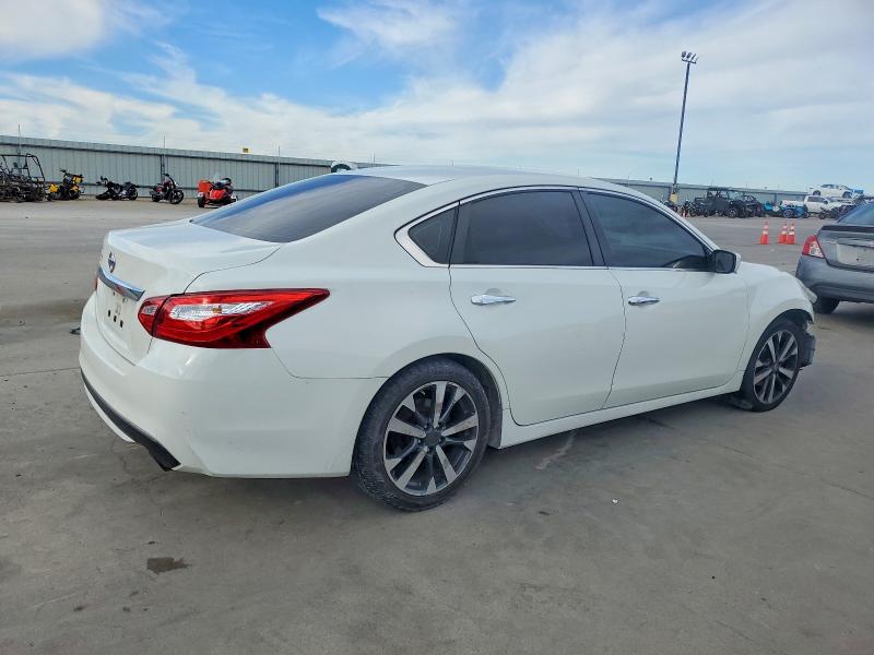 Photo 3 from auction – 2016 NISSAN ALTIMA with VIN 1N4AL3AP7GC241755