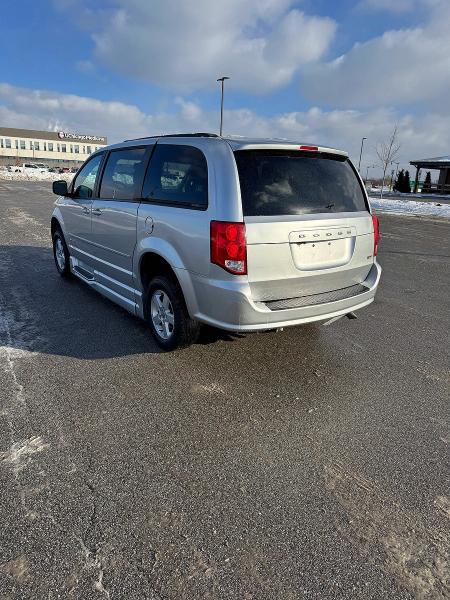 Photo 3 from auction – 2012 DODGE GRAND CARA with VIN 2C4RDGCG1CR104438