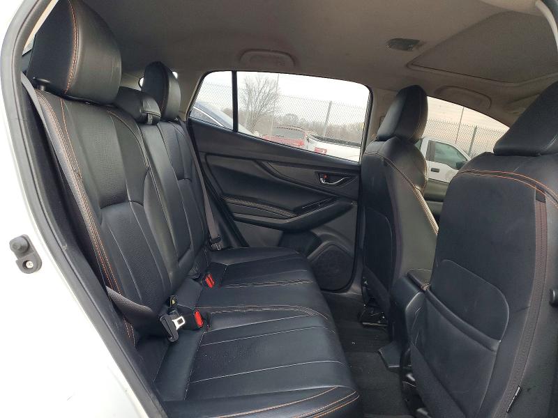 Photo 11 from auction – 2018 SUBARU CROSSTREK with VIN JF2GTAMC9J8309213