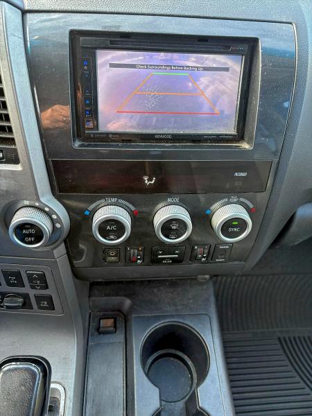 Photo 9 from auction – 2010 TOYOTA SEQUOIA PL with VIN 5TDDY5G10AS024223