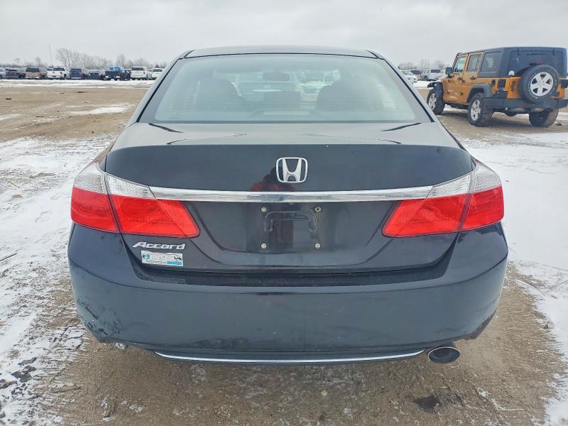 Photo 6 from auction – 2013 HONDA ACCORD with VIN 1HGCR2F30DA123833