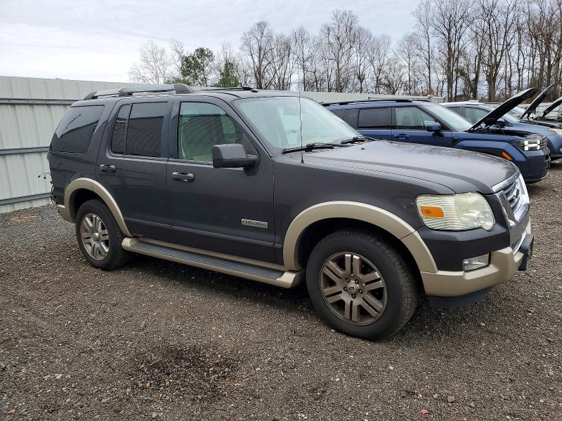 Photo 4 from auction – 2007 FORD EXPLORER E with VIN 1FMEU74EX7UB78490