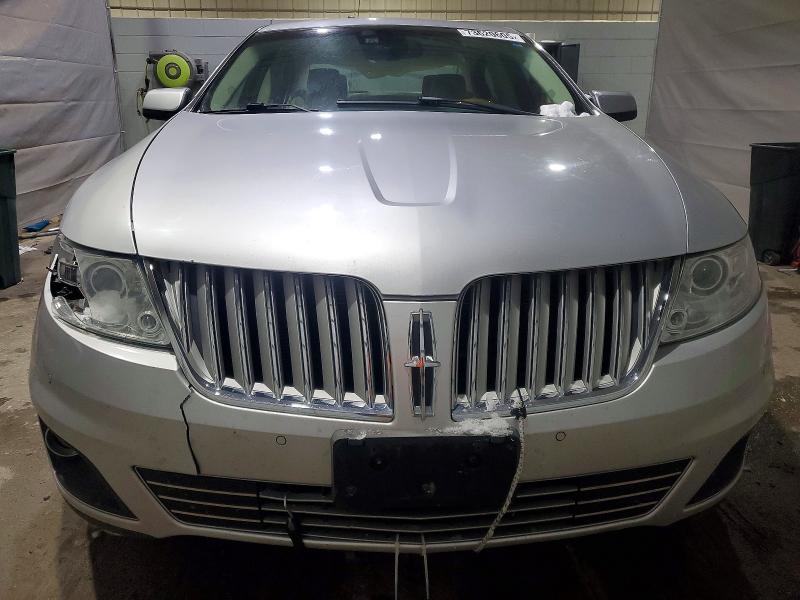 Photo 5 from auction – 2010 LINCOLN MKS with VIN 1LNHL9ER9AG604303