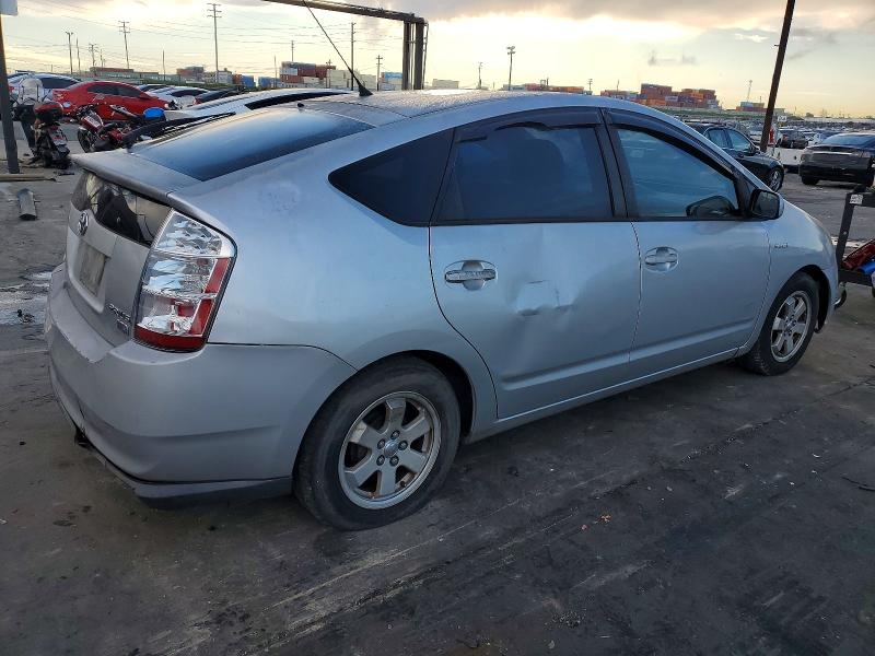 Photo 3 from auction – 2006 TOYOTA PRIUS with VIN JTDKB20U463136995