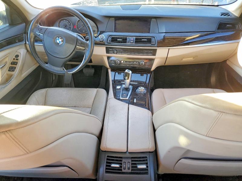 Photo 8 from auction – 2013 BMW 528 XI with VIN WBAXH5C58DDW15838