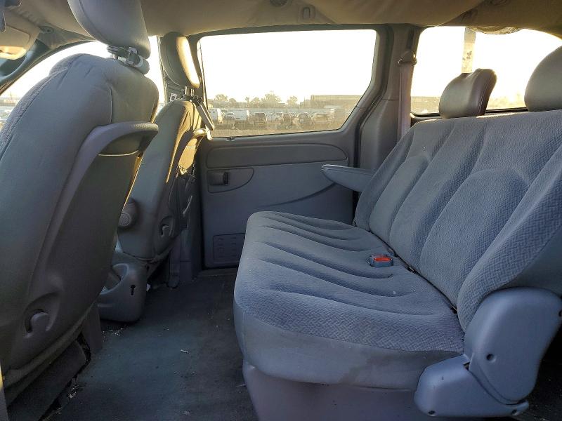 Photo 11 from auction – 2005 DODGE GRAND CARAVAN with VIN 2D4GP24R45R108930