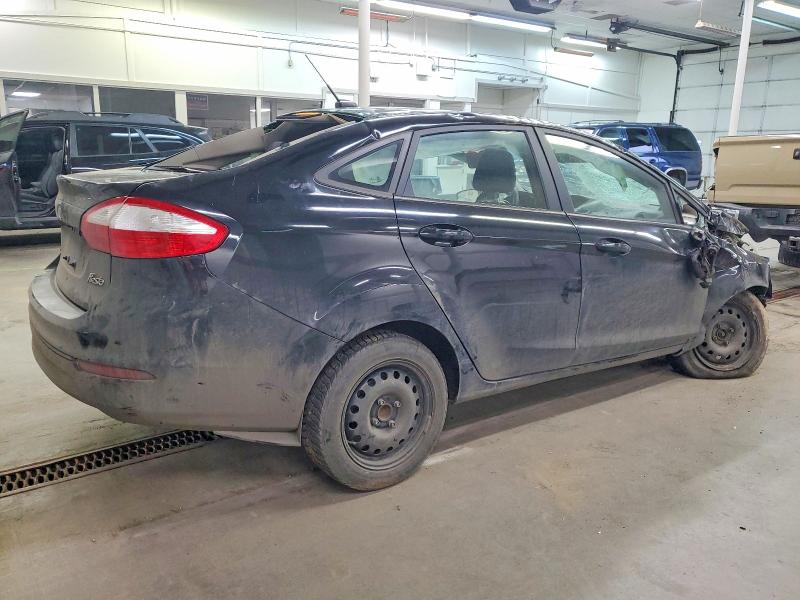Photo 3 from auction – 2018 FORD FIESTA SE with VIN 3FADP4BJ3JM112385