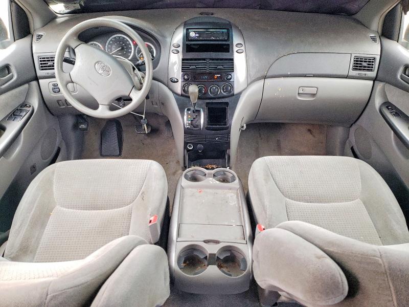 Photo 8 from auction – 2006 TOYOTA SIENNA CE with VIN 5TDZA23C86S575975
