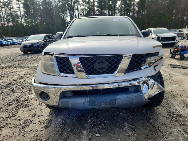 Photo 5 from auction – 2005 NISSAN FRONTIER K with VIN 1N6AD06U75C437242