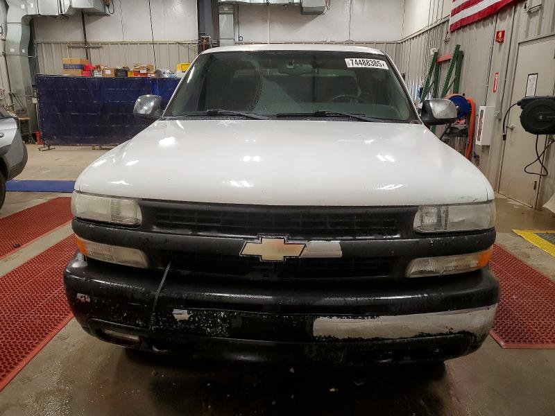 Photo 5 from auction – 2002 CHEVROLET SILVERADO with VIN 2GCEK19T021192725