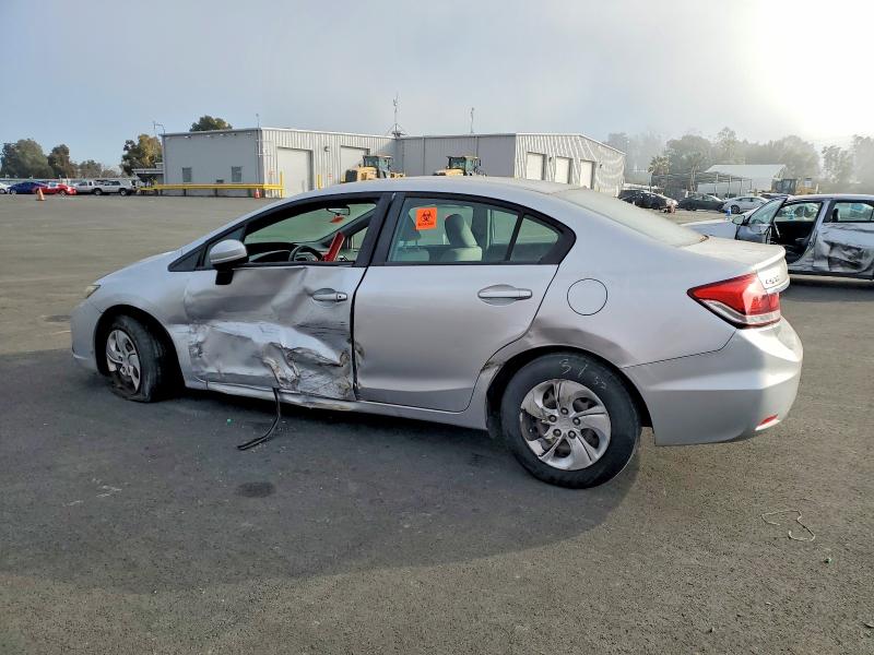 Photo 2 from auction – 2014 HONDA CIVIC LX with VIN 19XFB2F56EE213262