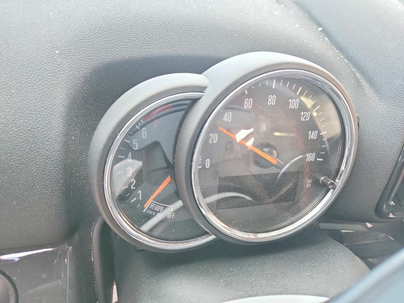 Photo 9 from auction – 2020 MINI COOPER with VIN WMZYW7C01L3M19564