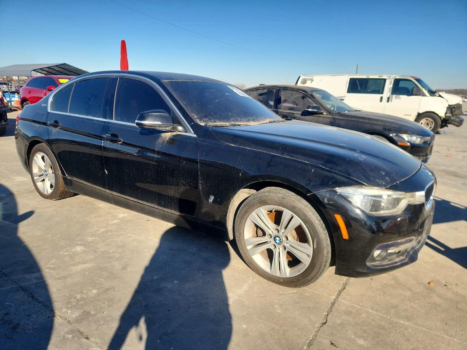 Photo 4 from auction – 2018 BMW 330E with VIN WBA8E1C51JA179983