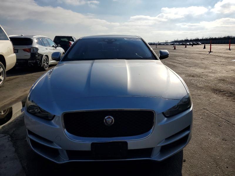Photo 5 from auction – 2017 JAGUAR XE with VIN SAJAE4BN1HA970341