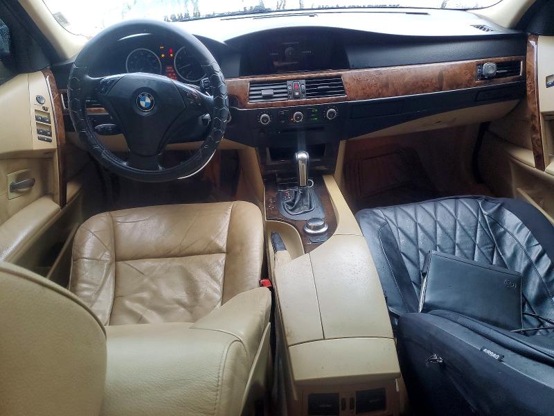 Photo 8 from auction – 2007 BMW 530 I with VIN WBANE73527CM53677