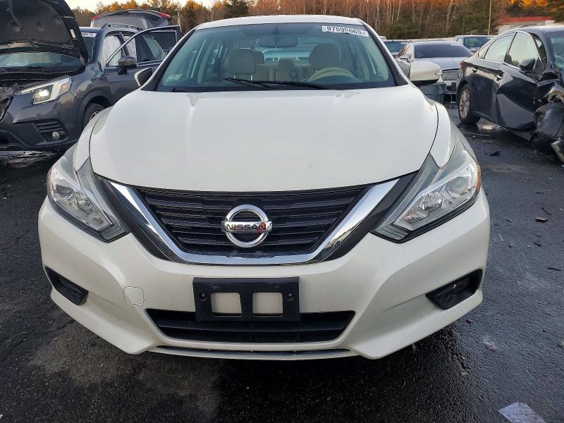Фото 5 с аукциона – 2016 NISSAN ALTIMA с VIN 1N4AL3AP3GC153298
