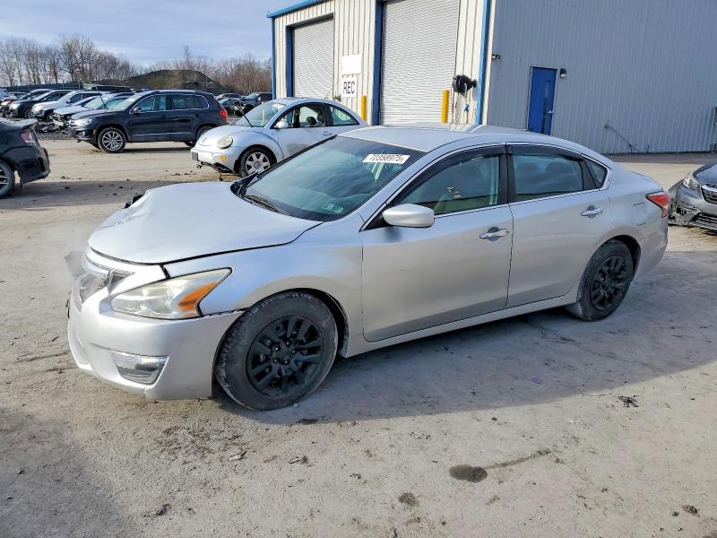 NISSAN ALTIMA 2.5 2015 with VIN 1N4AL3AP3FC261628 - Photo from auction