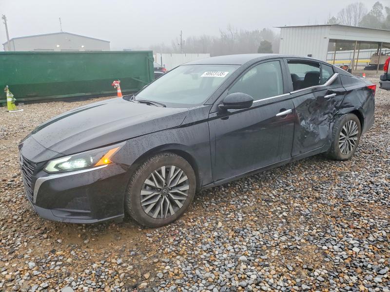 NISS ALTIMA 2023 with VIN 1N4BL4DV9PN312592 - Photo from auction