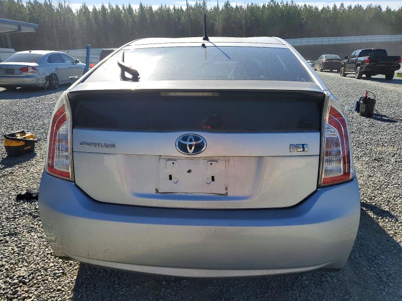 Photo 6 from auction – 2013 TOYOTA PRIUS with VIN JTDKN3DU5D0346396