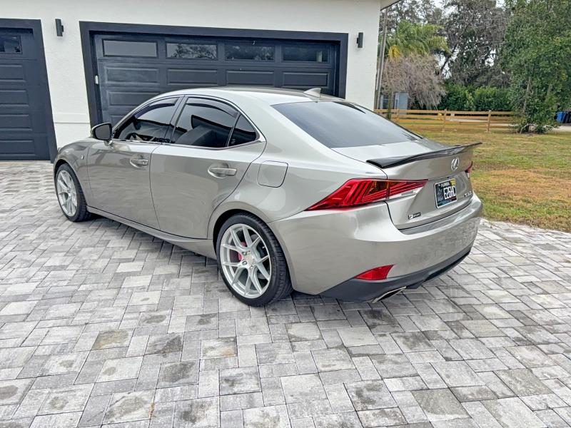Photo 3 from auction – 2017 LEXUS IS with VIN JTHBE1D21H5029354