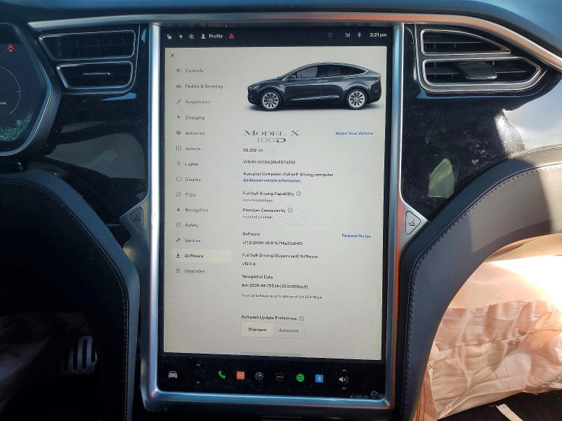 Photo 9 from auction – 2017 TESLA MODEL X with VIN 5YJXCDE20HF074510