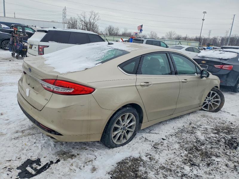 Photo 3 from auction – 2017 FORD FUSION SE with VIN 3FA6P0H75HR395897