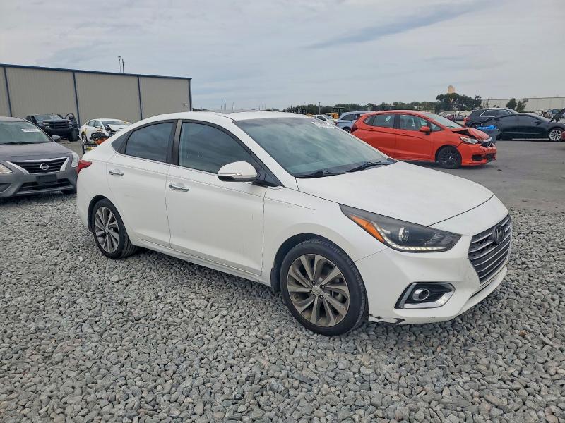 Photo 4 from auction – 2018 HYUNDAI ACCENT LIM with VIN 3KPC34A35JE030897