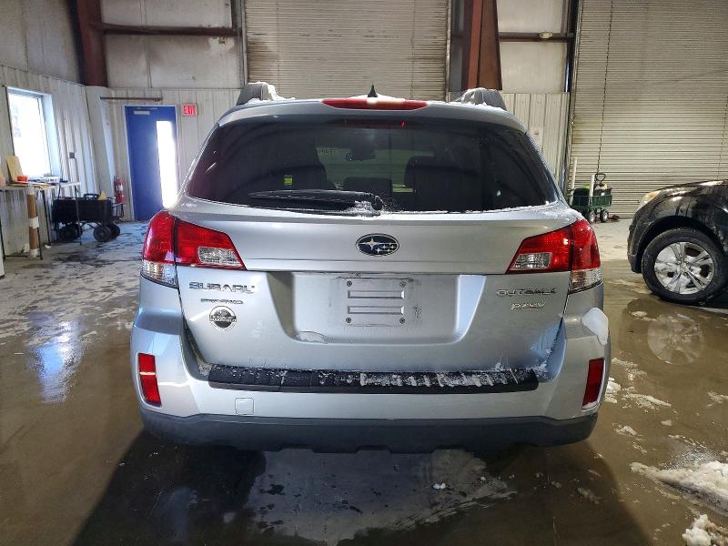 Снимка 6 от търг – 2014 SUBARU OUTBACK 2. с VIN 4S4BRBCC1E3322194