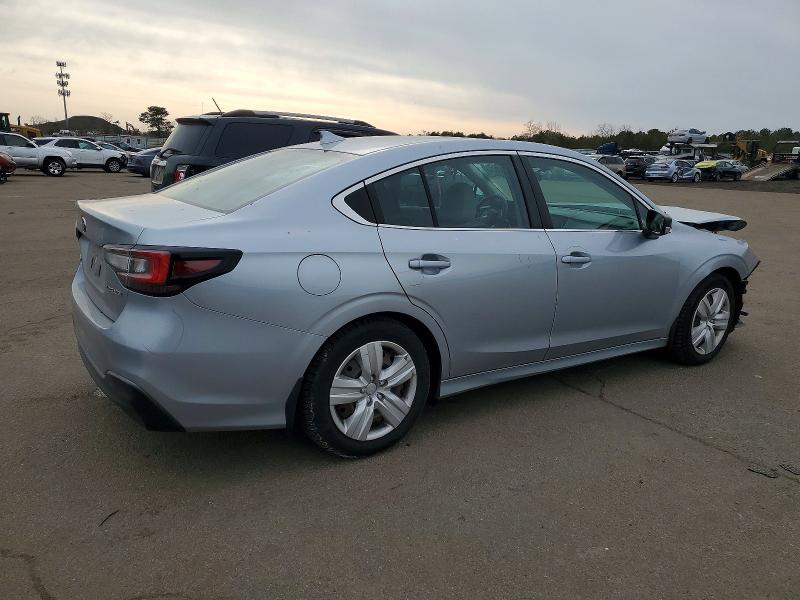 Photo 3 from auction – 2020 SUBARU LEGACY with VIN 4S3BWAA67L3002153