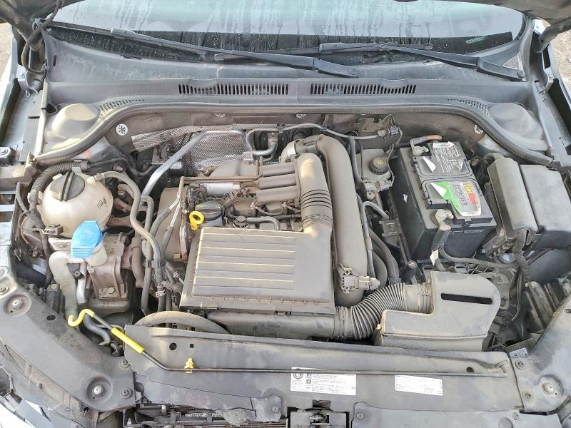 Photo 11 from auction – 2017 VOLKSWAGEN JETTA with VIN 3VW2B7AJ9HM391626