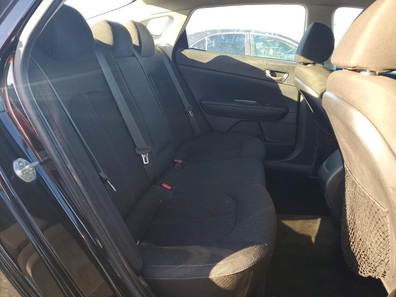 Photo 10 from auction – 2019 KIA OPTIMA with VIN 5XXGT4L34KG359548