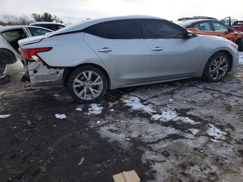 Photo 3 from auction – 2018 NISSAN MAXIMA with VIN 1N4AA6AP4JC369031