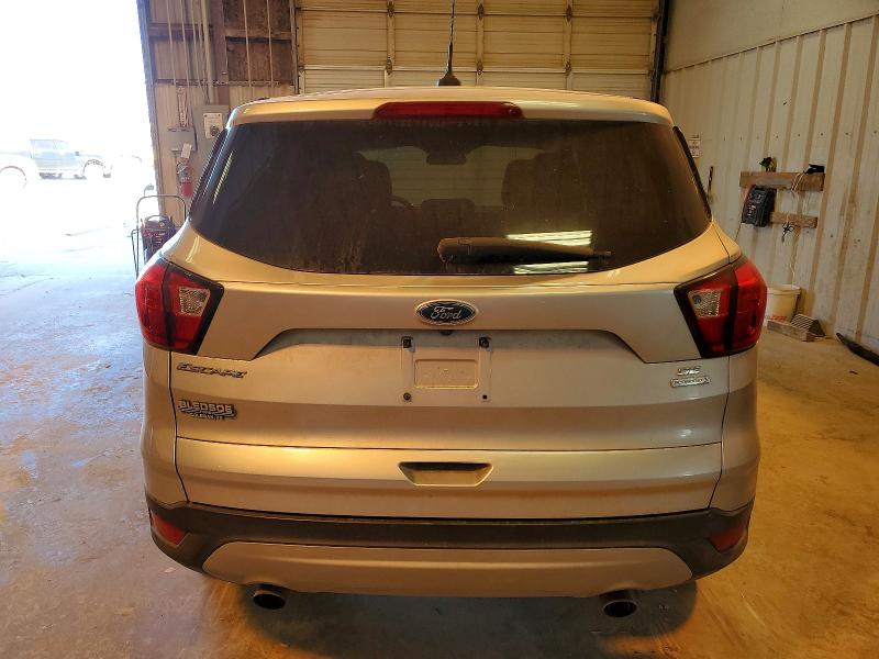 Photo 6 from auction – 2019 FORD ESCAPE SE with VIN 1FMCU0GD2KUB00943