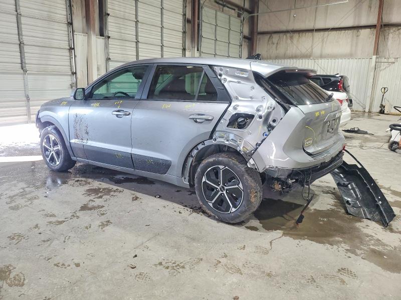 Photo 2 from auction – 2026 KIA NIRO LX with VIN KNDCP3LE7T5332543
