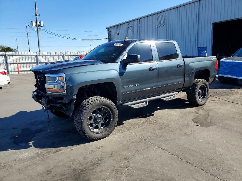 CHEVROLET SILVERADO 2017 with VIN 3GCUKREC9HG354884 - Photo from auction