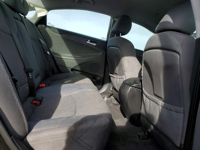 Photo 10 from auction – 2012 HYUNDAI SONATA GLS with VIN 5NPEB4AC5CH321233