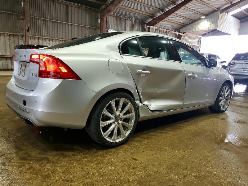 Photo 3 from auction – 2017 VOLVO S60 PLATIN with VIN LYV402HM6HB130187