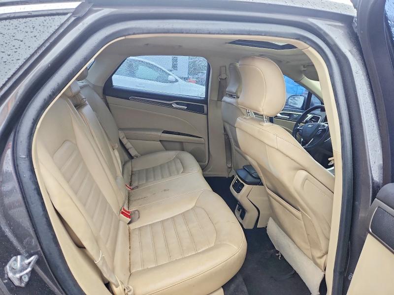 Photo 10 from auction – 2015 FORD FUSION SE with VIN 3FA6P0LUXFR218448