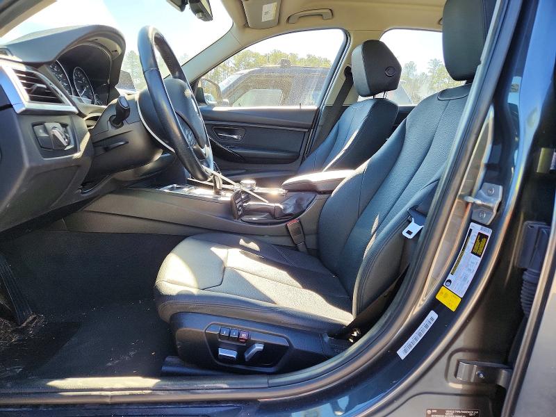 Photo 7 from auction – 2017 BMW 320 I with VIN WBA8E1G30HNU18662