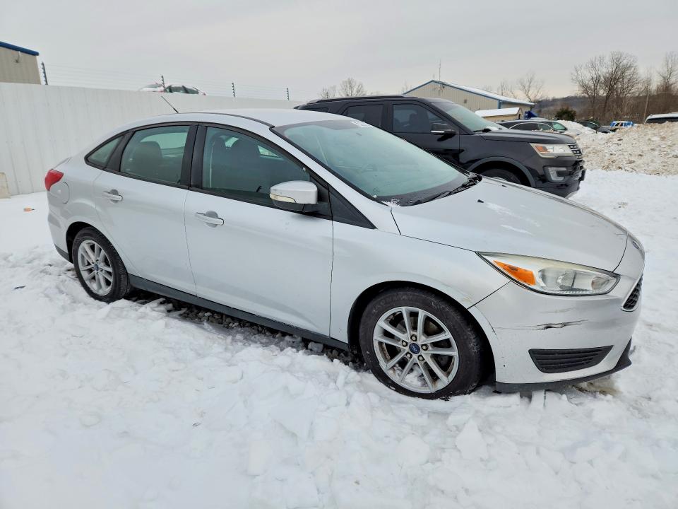 Photo 4 from auction – 2017 FORD FOCUS with VIN 1FADP3F21HL276159