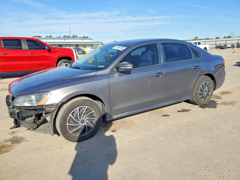 VOLKSWAGEN PASSAT S 2014 with VIN 1VWAS7A37EC088533 - Photo from auction