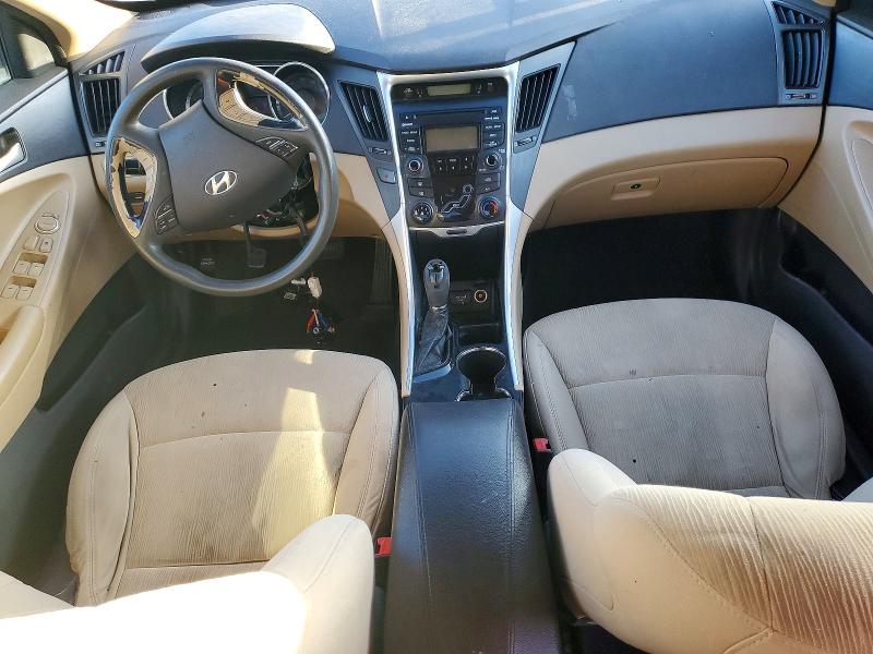 Photo 8 from auction – 2012 HYUNDAI SONATA with VIN 5NPEB4AC7CH321511