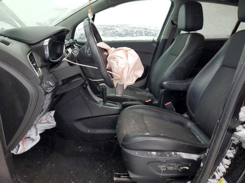 Photo 7 from auction – 2017 CHEVROLET TRAX with VIN 3GNCJLSB8HL169988