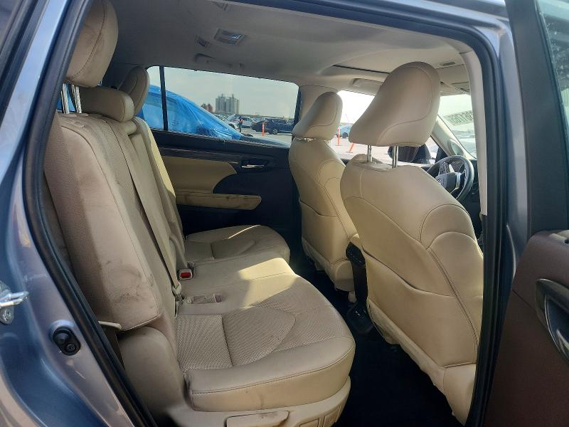 Photo 11 from auction – 2020 TOYOTA HIGHLANDER with VIN 5TDYZRAH1LS026190